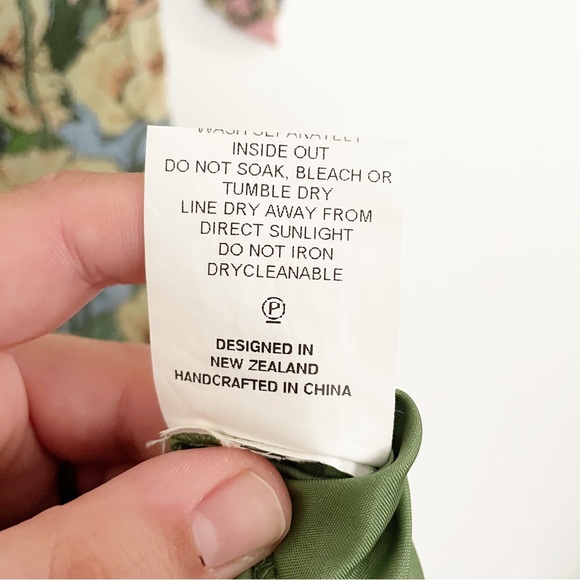 Cooper by Trelise Ruched Floral Print Midi Dress Long Sleeves Size NZ 10 US 6 - Picture 8 of 16